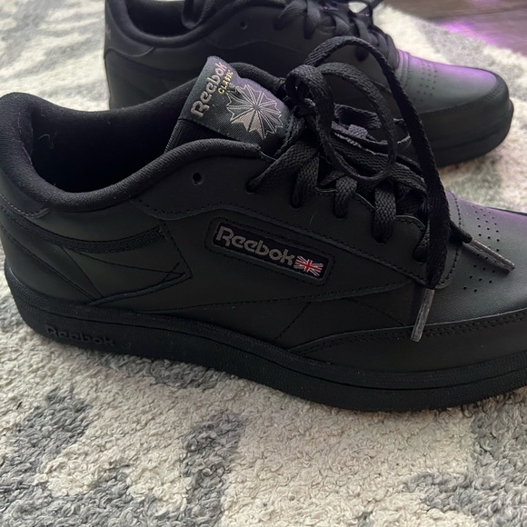 Reebok sneaker - Picture 2 of 5